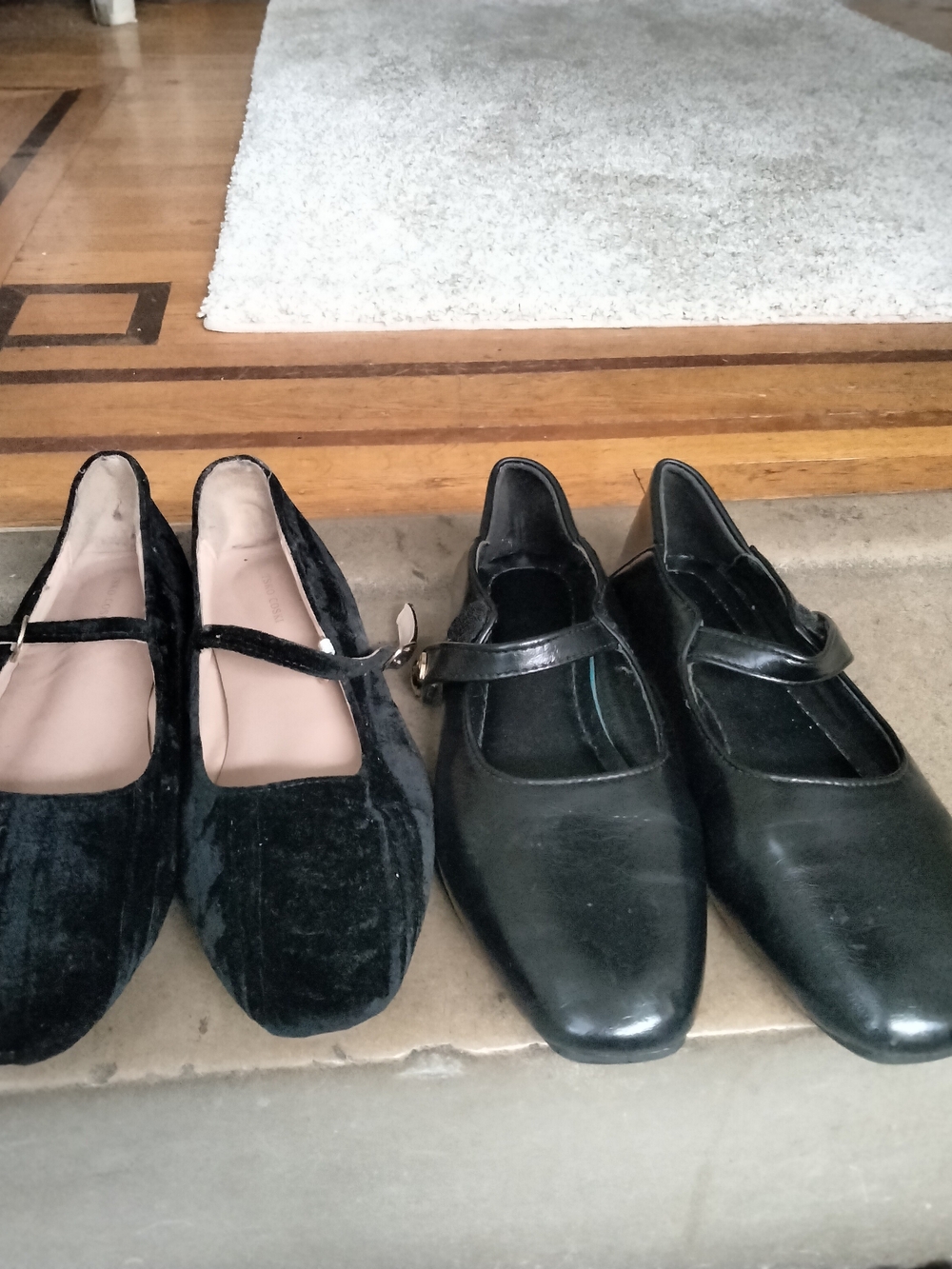 Black Mary Jane Flats for Women - Classic Strap Style